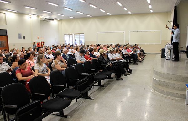 Evento aborda a saúde na 3ª idade e políticas públicas para os idosos