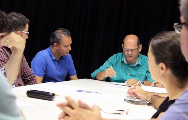 Transição será concluída em 13 reuniões