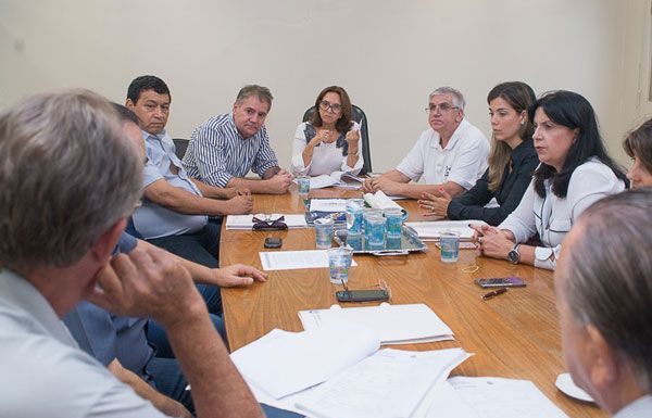 Prefeita discute com fundo do CBH-SMT recursos para Tatuí