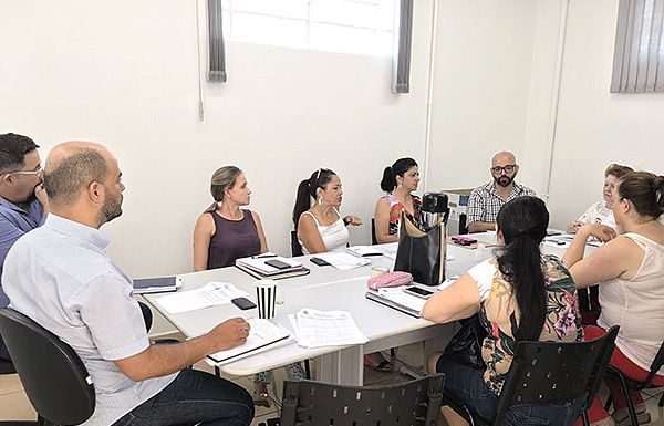 Bolsa Família é tema de encontro entre coordenadores locais