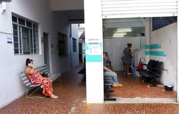 Mais de 3.000 pacientes aguardam para consultas com oftalmologistas