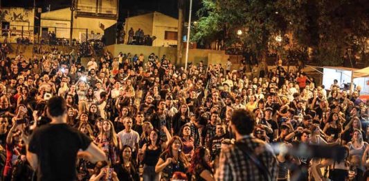 3.000 acompanham shows em festiva a ‘Mundial do Rock’