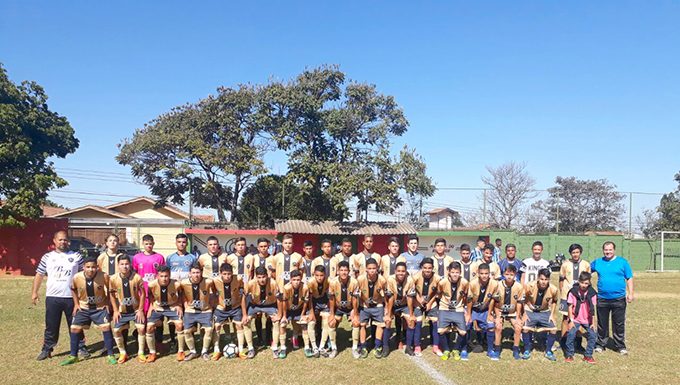 “Bom de Bola” ganha duas taças douradas na Liga Piracicabana