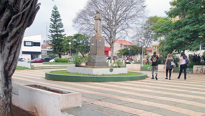 Ações culturais voltarão a ser realizadas na Praça da Santa