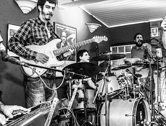 Exposição e shows movimentam cidade