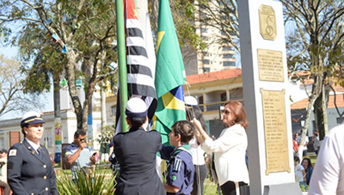 Hasteamentos e execuções de hinos marcam 7 de setembro