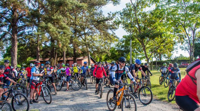 Tatuí conquista pódios em maratona MTB