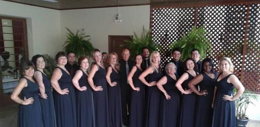 Natal Musical segue com bandas e corais no coreto da Matriz