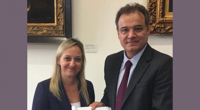 Secretário estadual recebe pedido para reforma na Sta. Casa