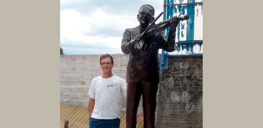 ‘Música na Praça’ homenageia Bimbo Azevedo por 130 anos de nascimento