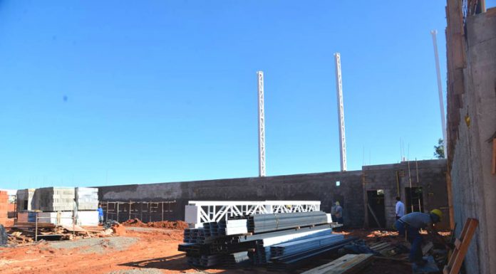 Nova fase do CIE tem a montagem das estruturas metálicas