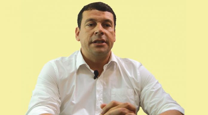 Ex-prefeito Manu é condenado em ação civil por aumento de salário