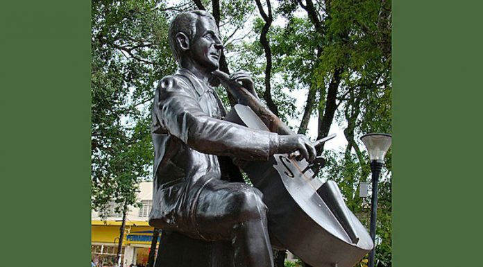 Monumento em homenagem a João B. Del Fiol é restaurado