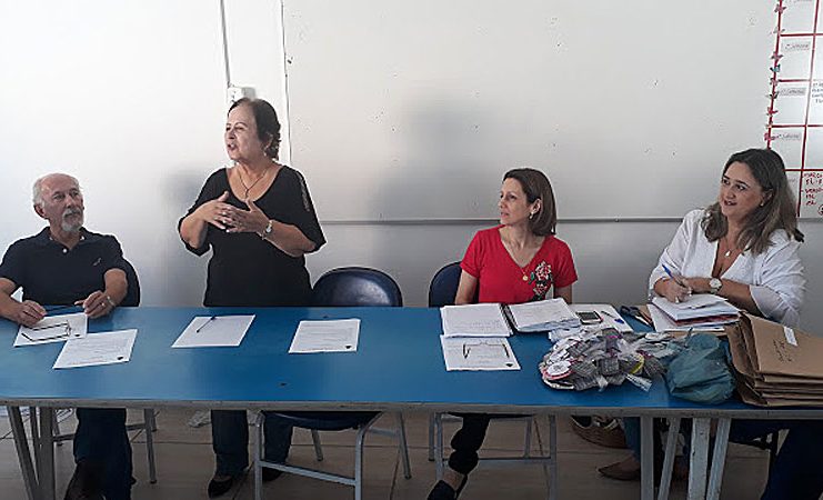 Diretores das escolas municipais integram evento de orientação