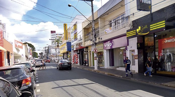 Comércio permanecerá aberto em horário especial para Dia das Mães