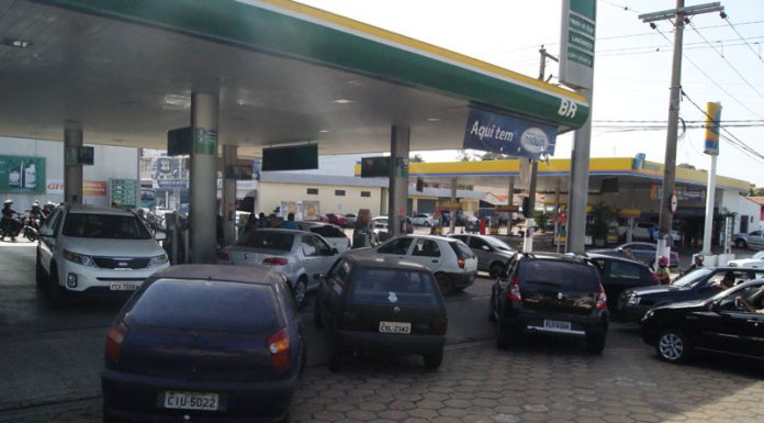 Postos não têm previsão de retorno do abastecimento de combustíveis