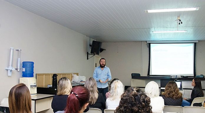 Servidores das UBSs têm aprendizado em curso sobre curativos