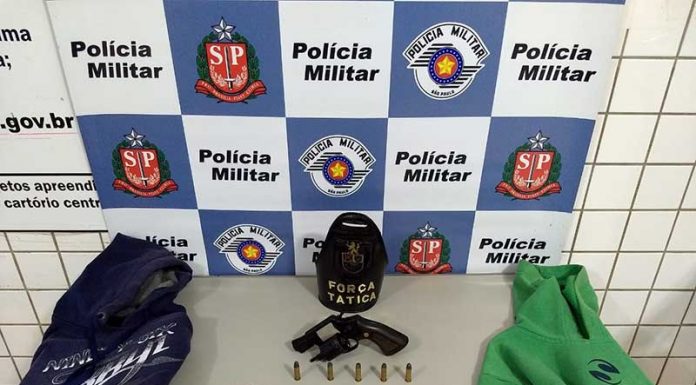 Dupla é presa após assaltar um bar e uma pastelaria na mesma noite