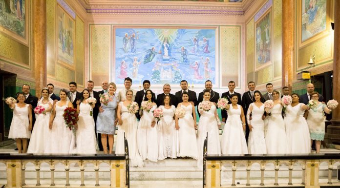 Primeiro casamento comunitário da ‘Matriz’ confirma união de 15 casais