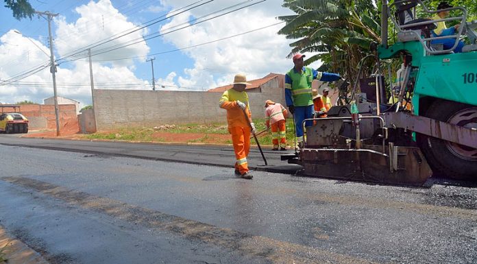 ‘Asfalto Novo’ chega à vila Dr. Laurindo e ao Jardim Santa Rita