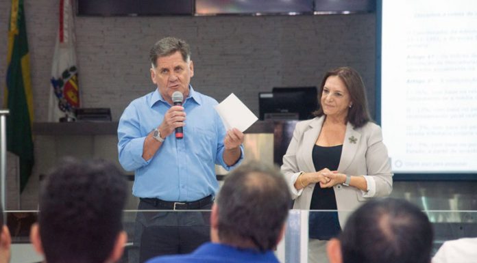 Encontro regional reúne 22 cidades discutindo caminhos à arrecadação