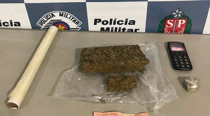 PM apreende tijolo com meio kg de maconha em toca-discos
