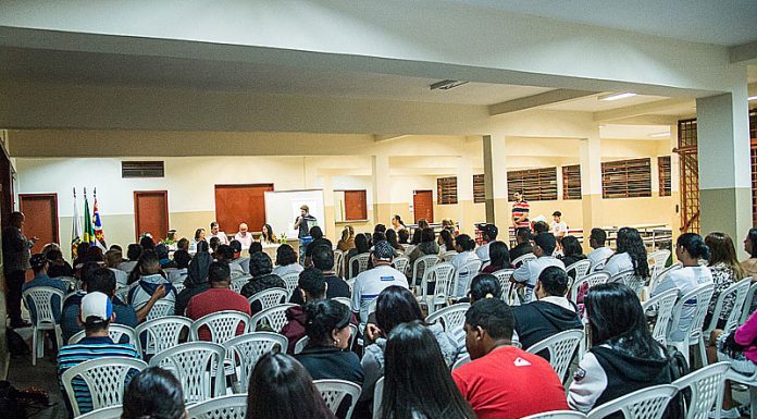 EJA “noturno” começa aulas no Santa Rita com 80 alunos