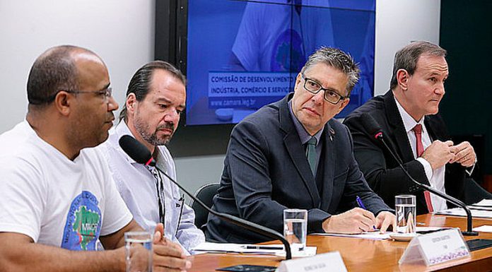 Guiga Peixoto propõe debate sobre resíduos sólidos na ‘CF’