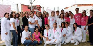 Saúde engajada contra o câncer de mama