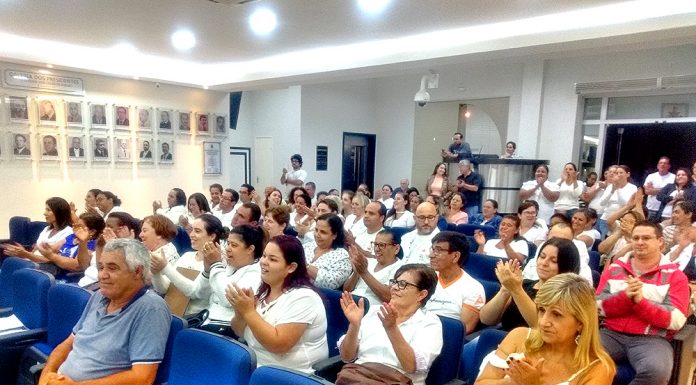 Câmara ‘abre’ 2020 com aumentos salariais para funcionários da Saúde