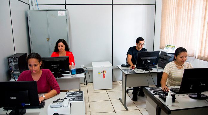 ‘0800’ do município atende mais de 1.300 em menos de 1 mês