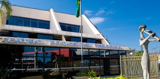 Conservatório ajustará orçamento sem demissões, assegura diretor