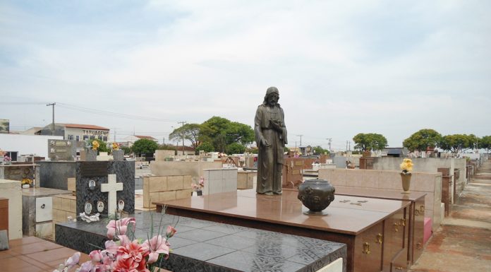 Registros de mortes têm aumento de 17% na quarentena, mostra estudo