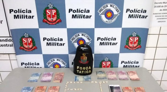 Adolescente é ‘pega’ com crack, maconha e R$ 300 na Pompeo