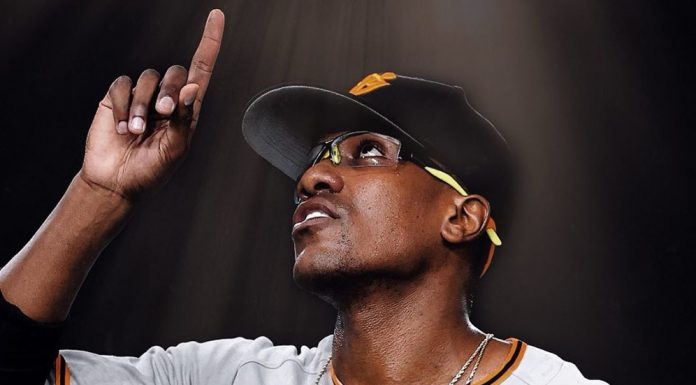 Atleta tatuiano estreia no beisebol japonês e lidera Liga Central da NPB