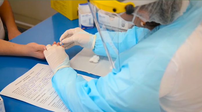 Saúde começa testagem em massa com 15 mil testes rápidos de Covid