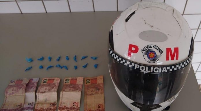 Detido engole e leva 1h para ‘expelir’ 15 pedras de crack