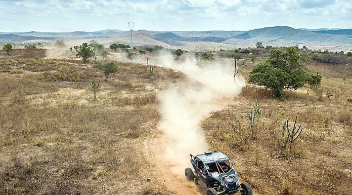 Piloto tatuiano de rali garante pódio em disputa nacional