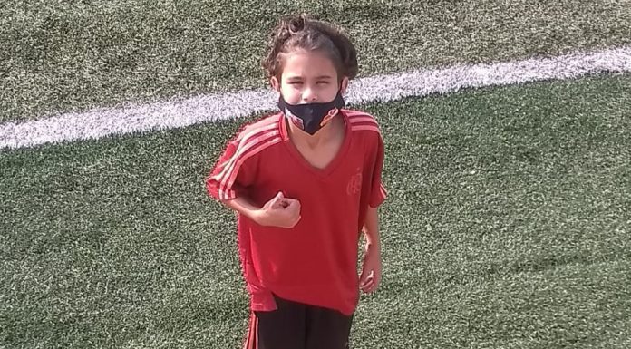 Pais celebram nova seleção de filhos em avaliação de núcleo do Flamengo