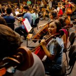 Conservatório abre vagas para bolsistas em música e teatro