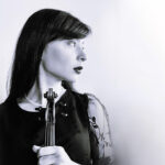 Biblioteca municipal recebe recital de violino, com Rafaela Pires nesta 6ª