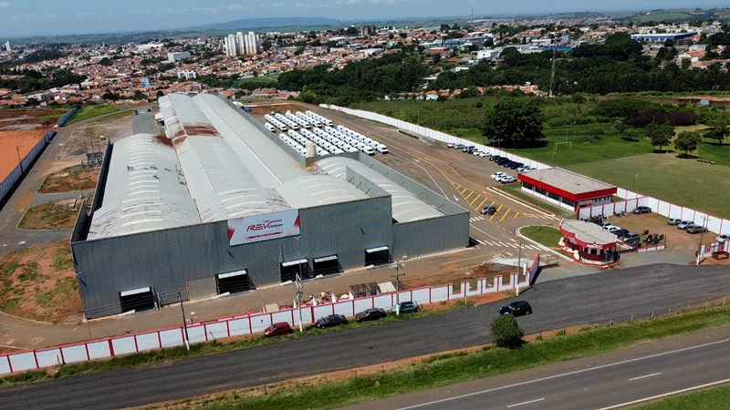 Revolution do Brasil inaugura fábrica em Tatuí na SP-127 - O