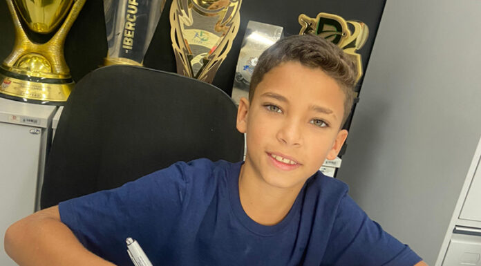 Corinthians renova contrato com tatuiano Miguel Provazi