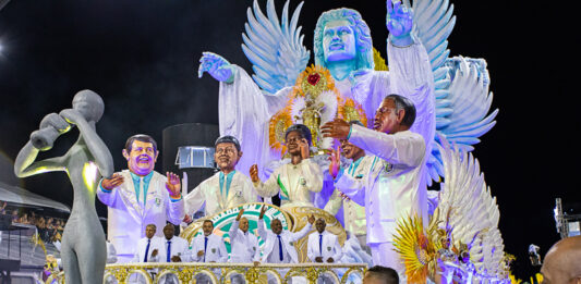 Unidos de Vila Maria faz homenagem a Tatuí no Sambódromo do Anhembi
