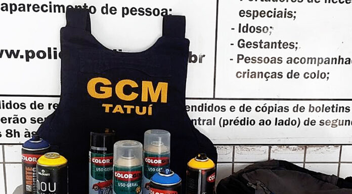 GCM de Tatuí prende suspeito de pichar muro de complexo esportivo