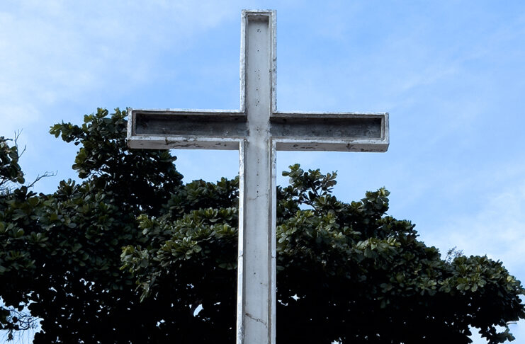 Missa marca recolocação do Cruzeiro de Tatuí na entrada do cemitério