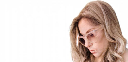 Ateliê Cristina Siqueira promove oficina de poesia e escrita criativa