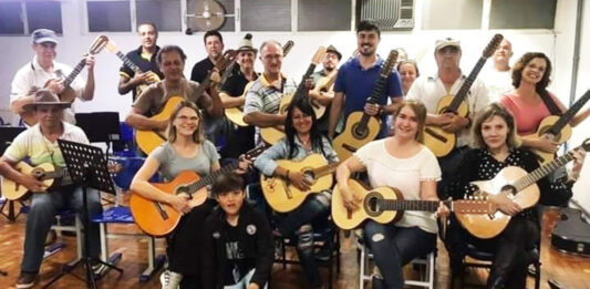 Centro Cultural de Tatuí recebe “Café, Viola & Companhia”