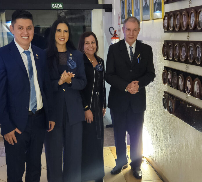Rogério, Daiane, Magaly e Godoy