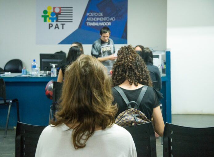 Mutirão de empregos no PAT_agosto 2025